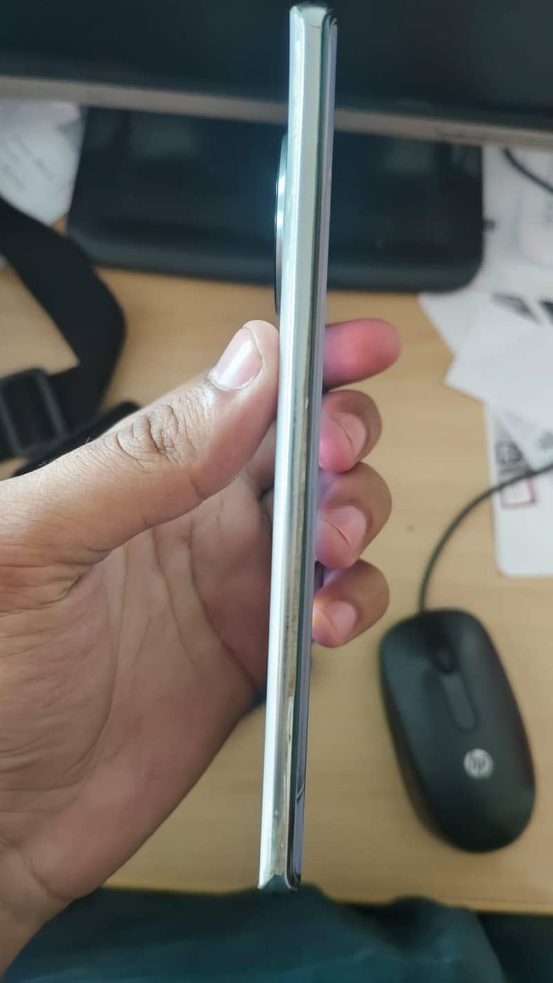 Tecno Spark 20 Pro Plus 3