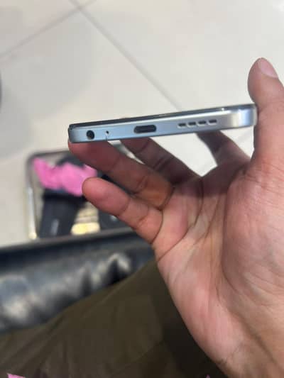 Infinix Hot 60i