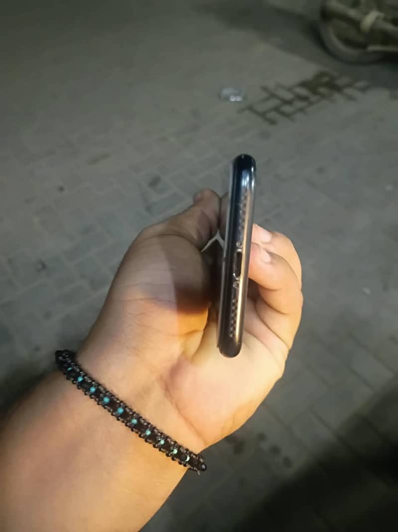 Apple iPhone SE 1