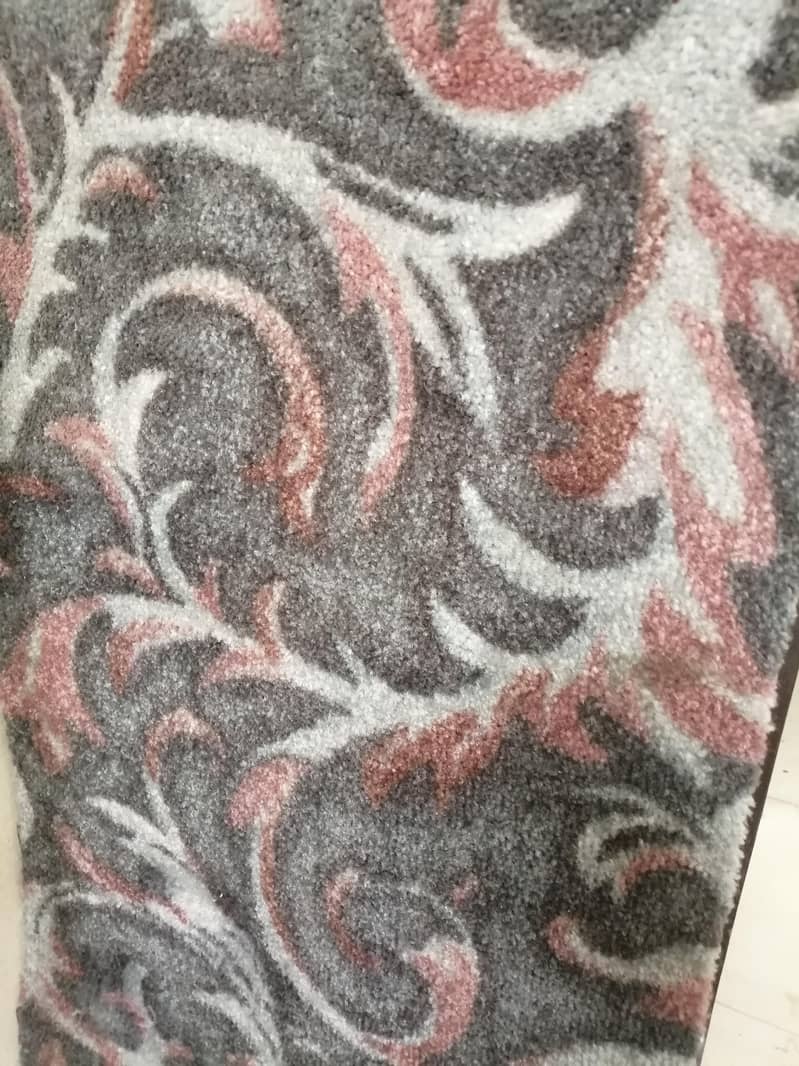 Used Carpet 0