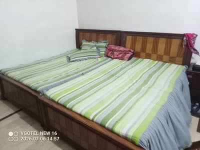 wooden beds for sale