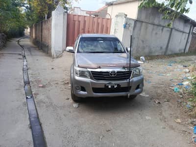 Toyota Hilux Vigo champ