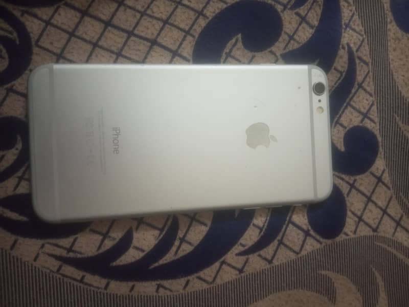 Apple iPhone 6S Plus 1