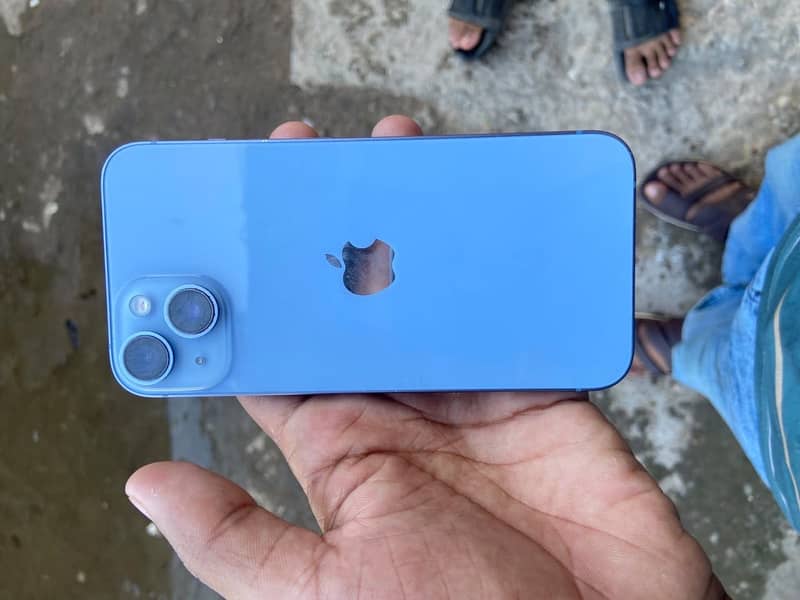 Apple iPhone 14 5
