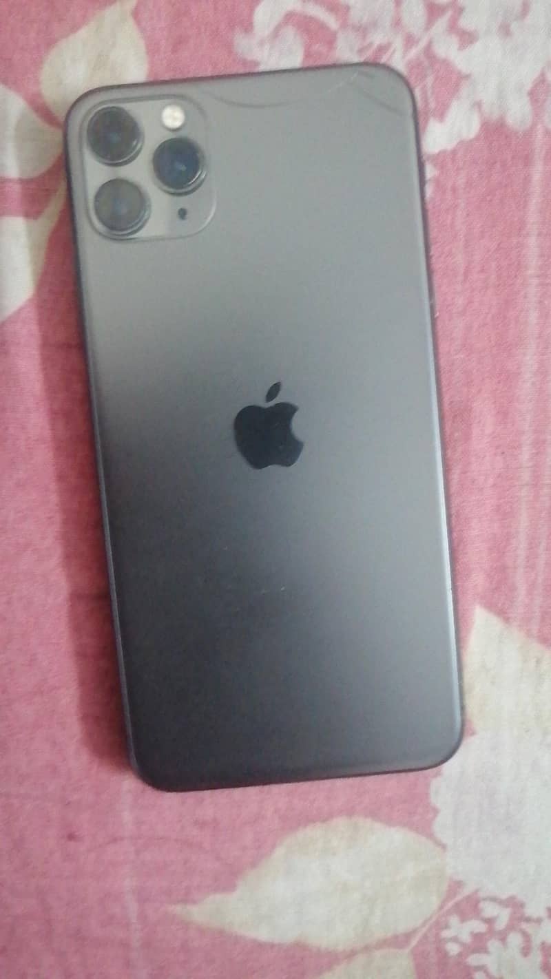 Apple iPhone 11 Pro Max 1