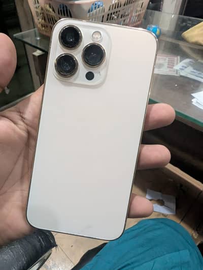 Apple iPhone 13 Pro