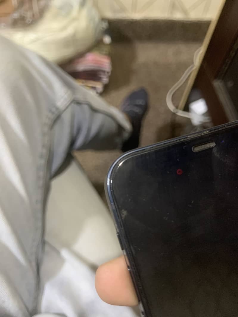 Apple iPhone 12 3