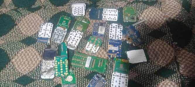old mobiles circuts