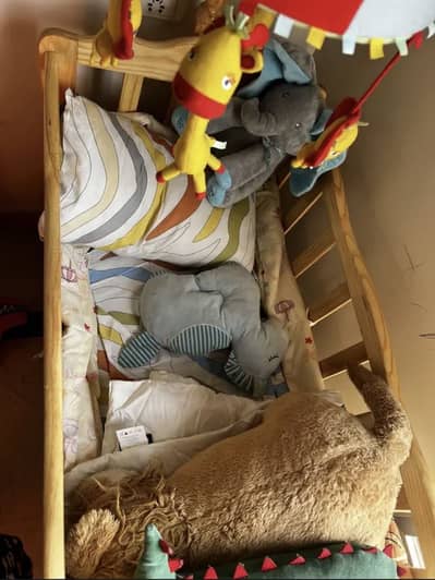 Baby wooden cot