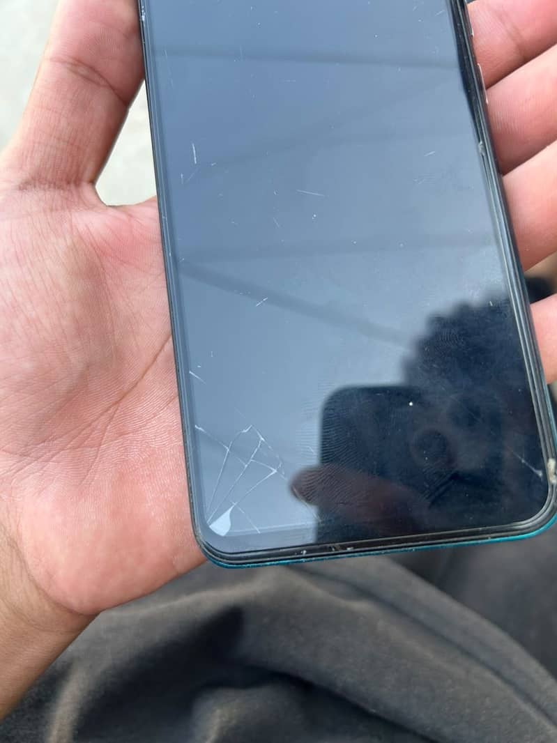 Tecno Spark 5 Pro 6