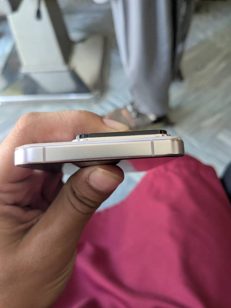 Xiaomi Mi 14 6