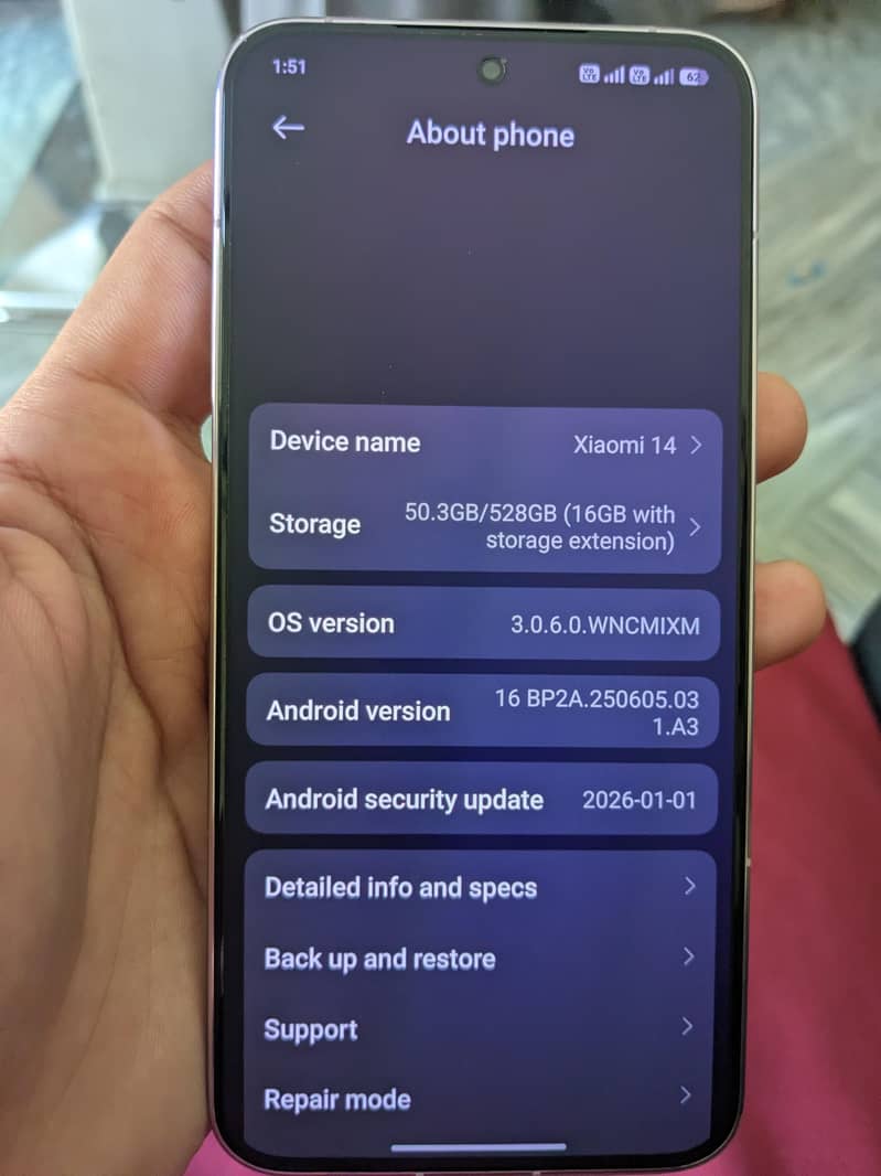 Xiaomi Mi 14 7