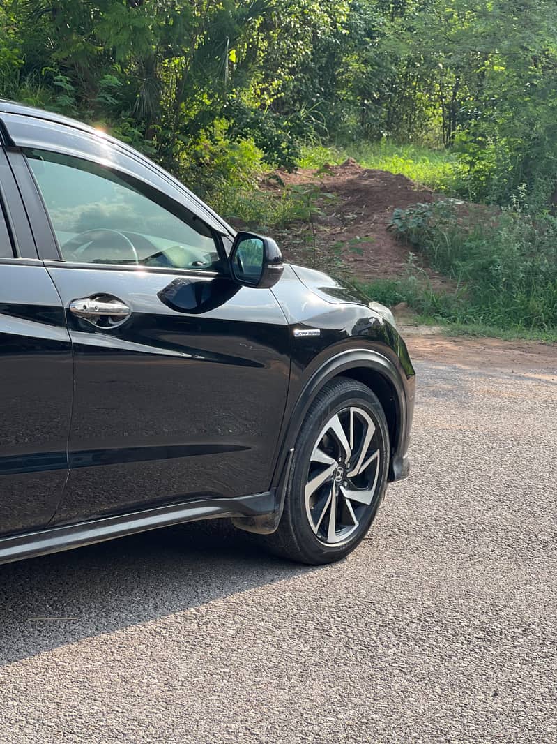 Honda Vezel 2016 3