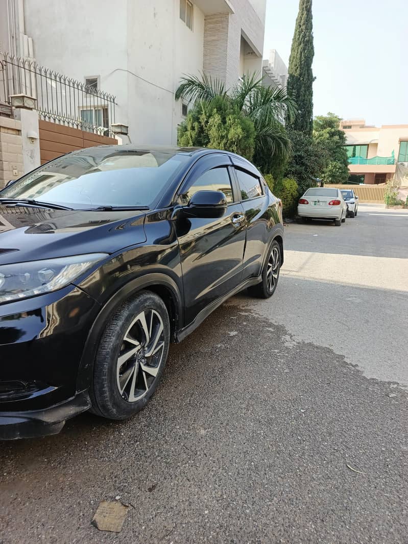 Honda Vezel 2016 6