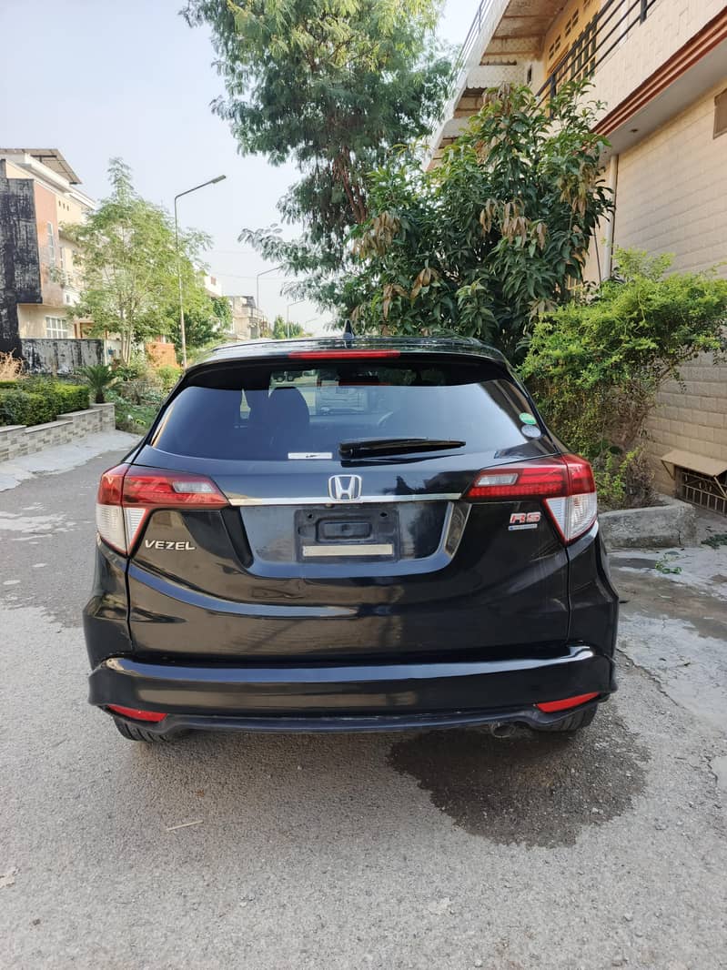Honda Vezel 2016 9