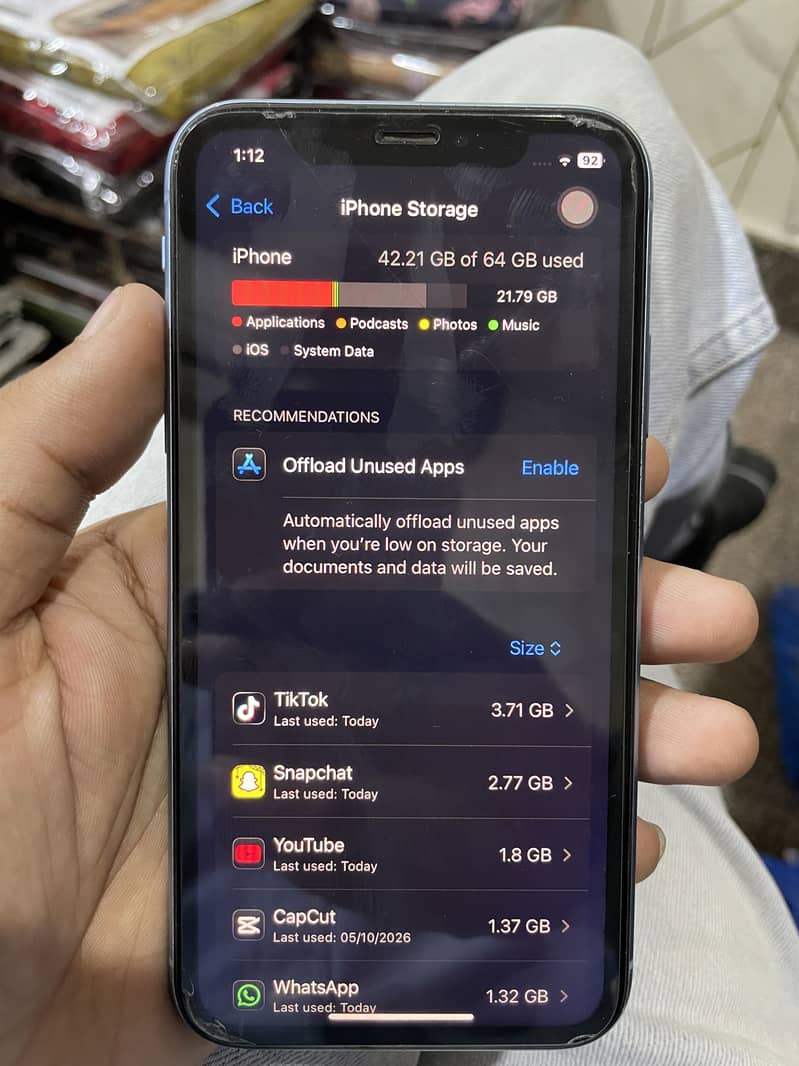 Apple iPhone XR 1