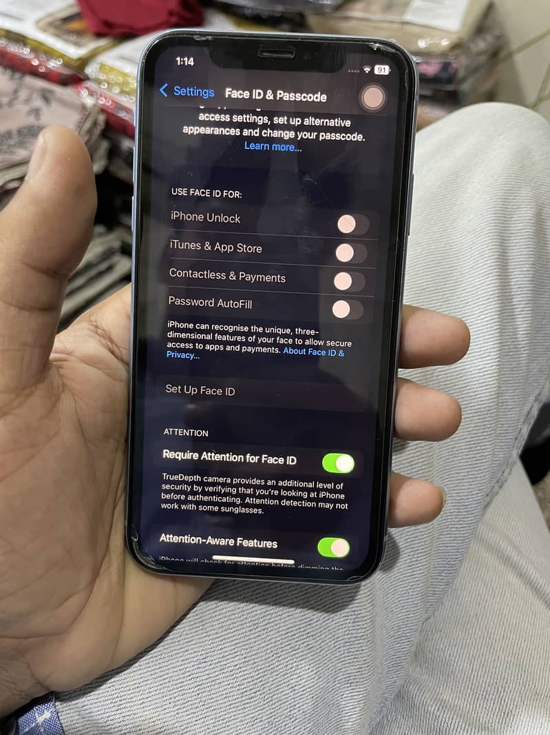 Apple iPhone XR 8