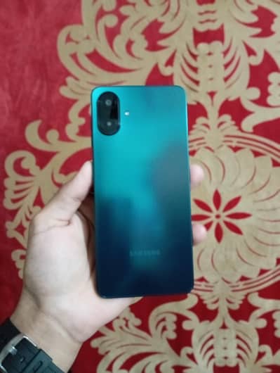 Samsung Mobile A07 5G 4GB 128GB compleat Box official proved