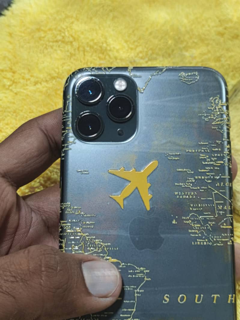Apple iPhone 11 Pro 7