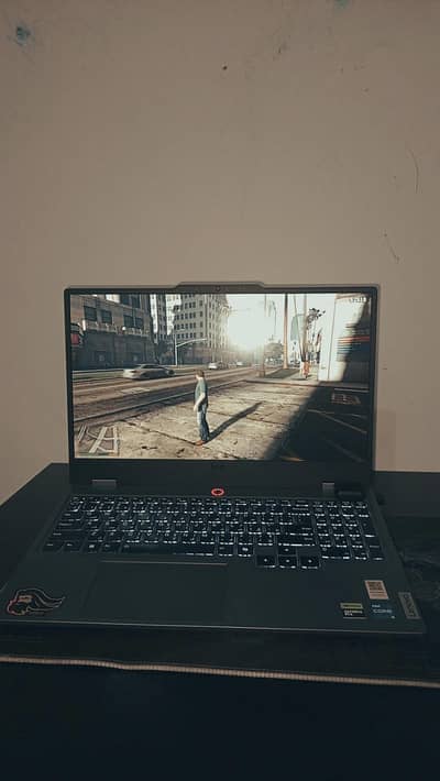 Hp Omen 15 MacBook m5