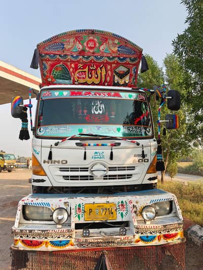 Hino 7D