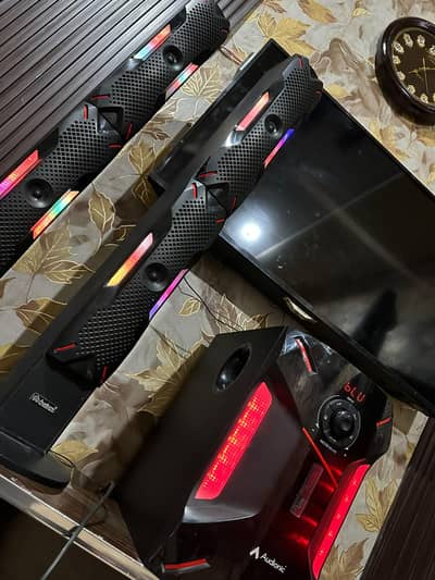 AUDIONIC SOUND