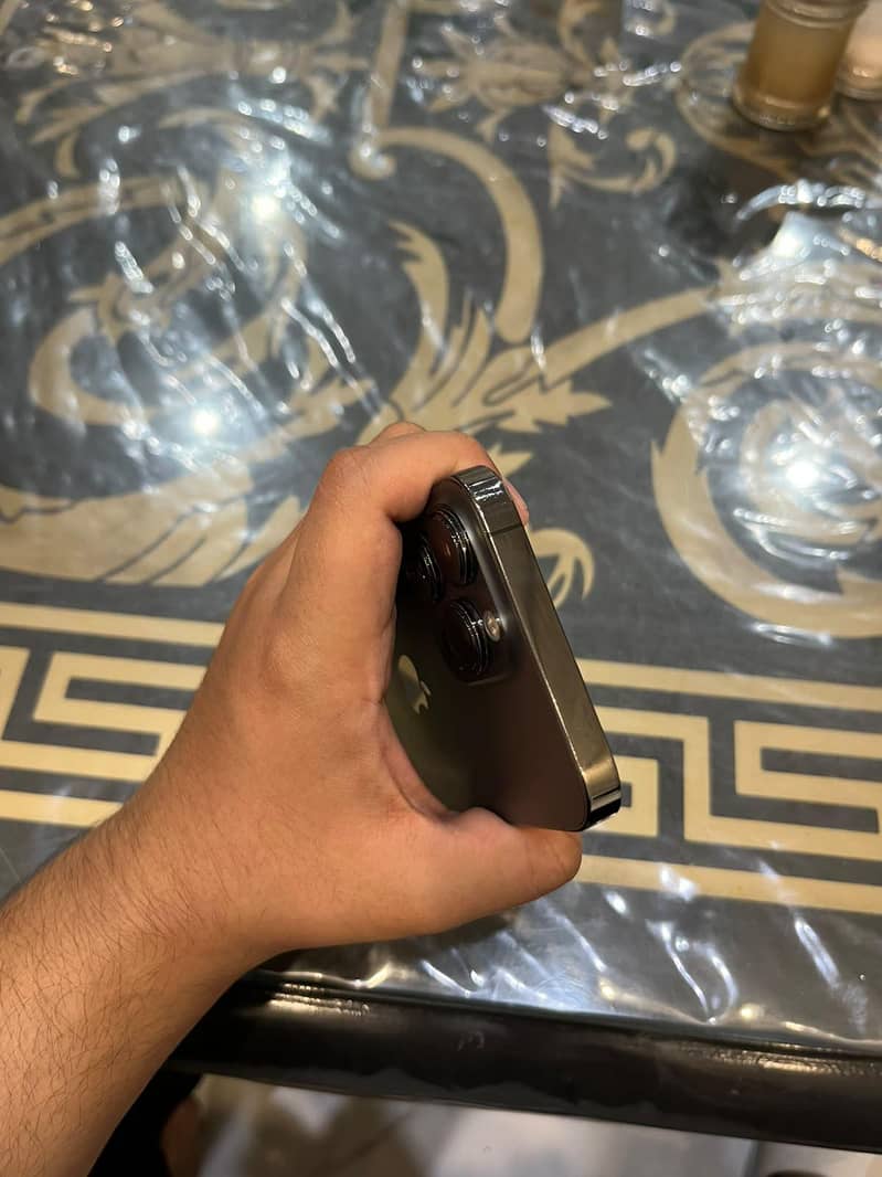 Apple iPhone 13 Pro 3