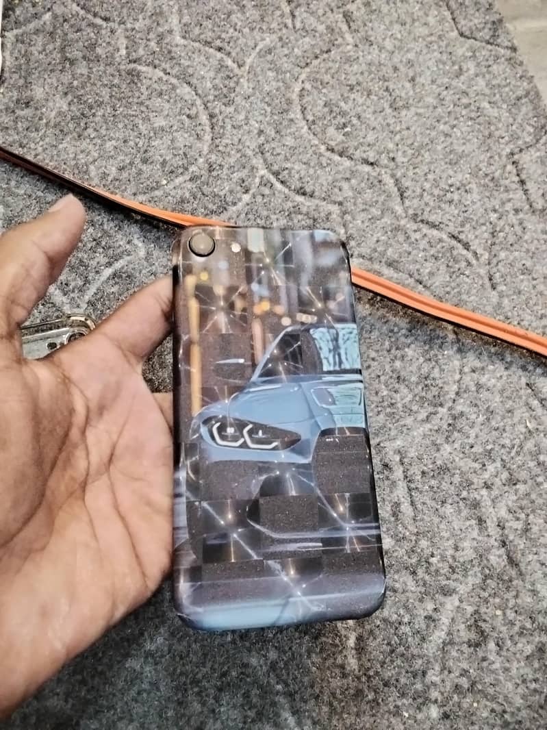 Apple iPhone SE 0