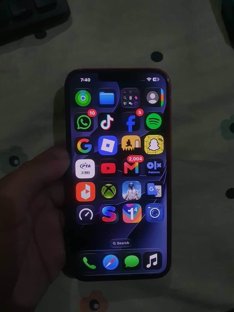 Apple iPhone 13 1