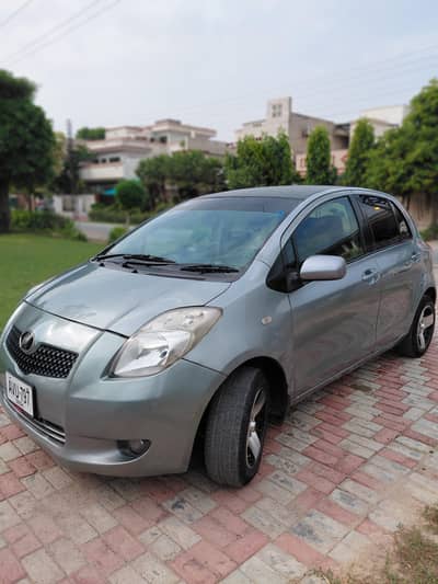 Toyota Vitz 2011 only cal 03004984007