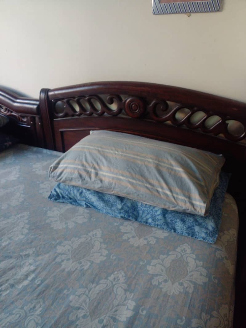 Two single beds for sell 1