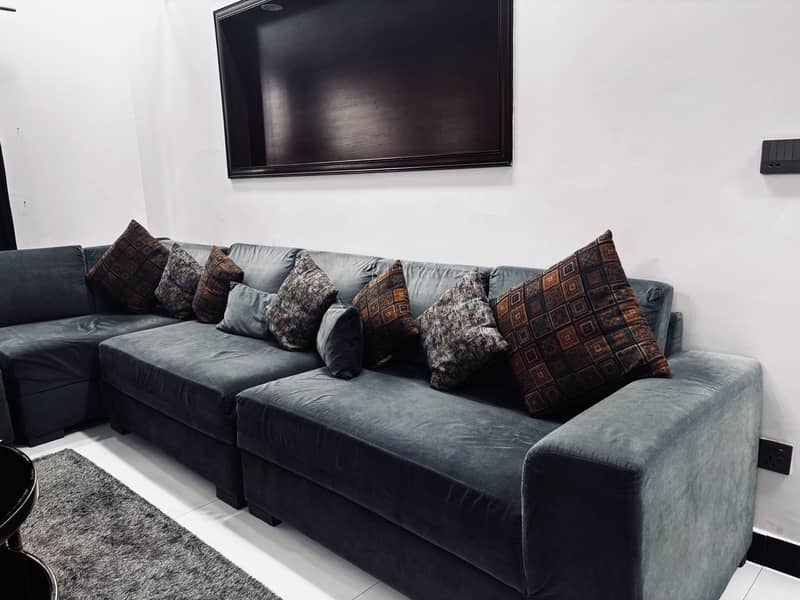L shaped sofa 0