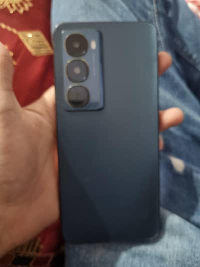 Itel City 100