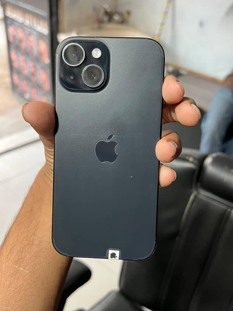 Apple iPhone 15 5
