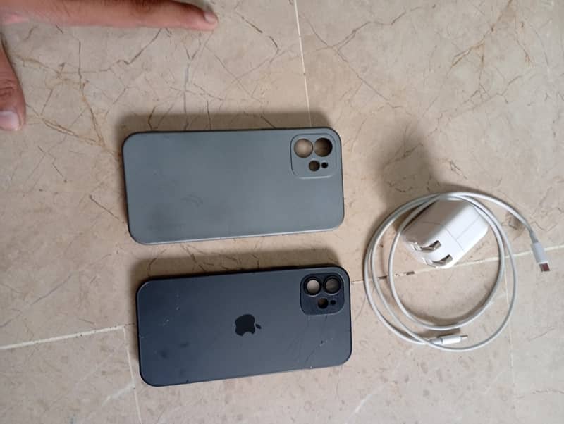 Apple iPhone 12 14