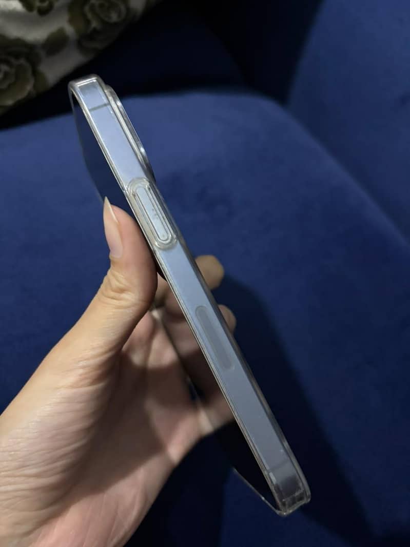 Apple iPhone 13 Pro 1