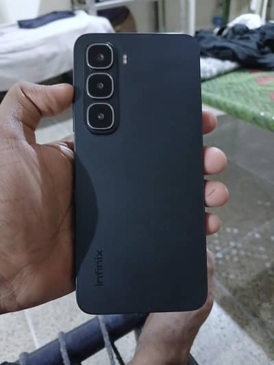 Infinix Hot 60i
