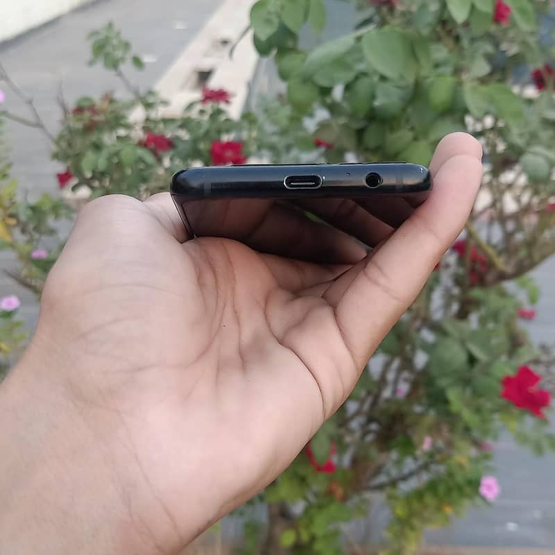 Samsung Mobile A8 0