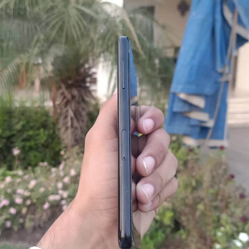 Samsung Mobile A8 1