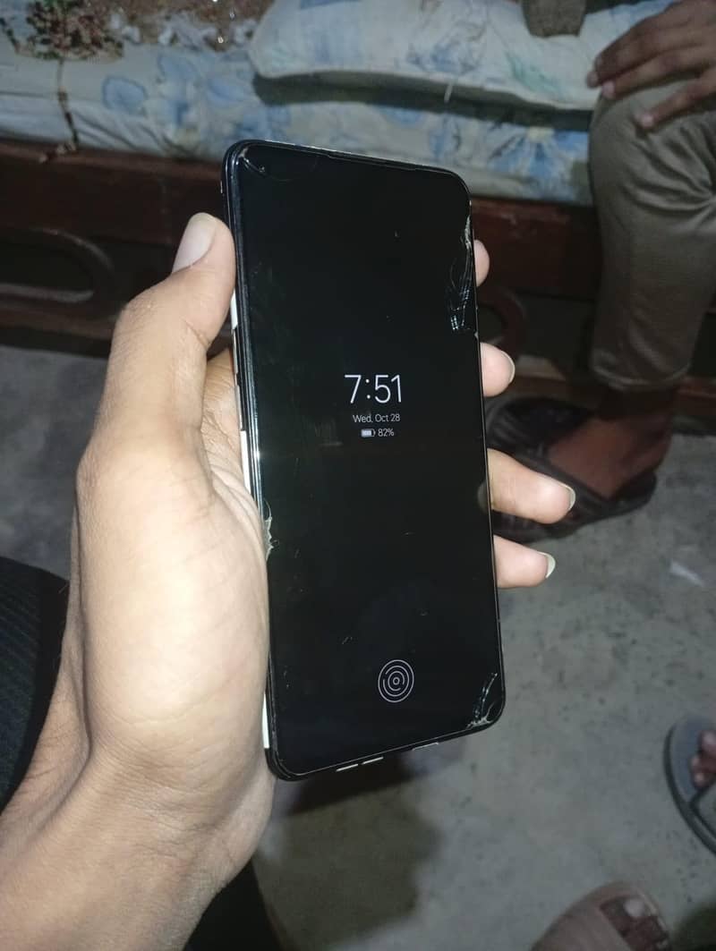 OPPO Reno6 0
