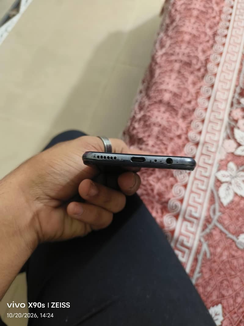 Vivo V21e 5