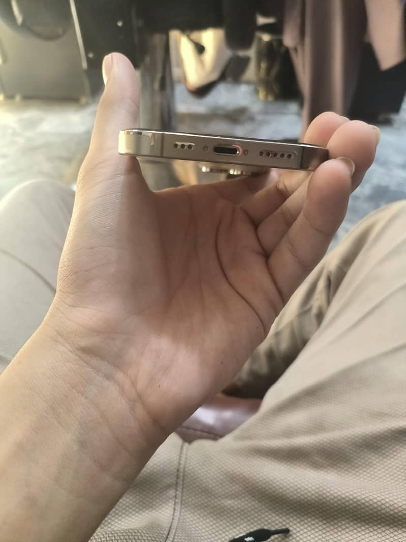 Apple iPhone 14 Pro 6