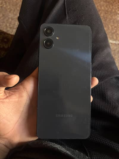 Samsung Mobile A06