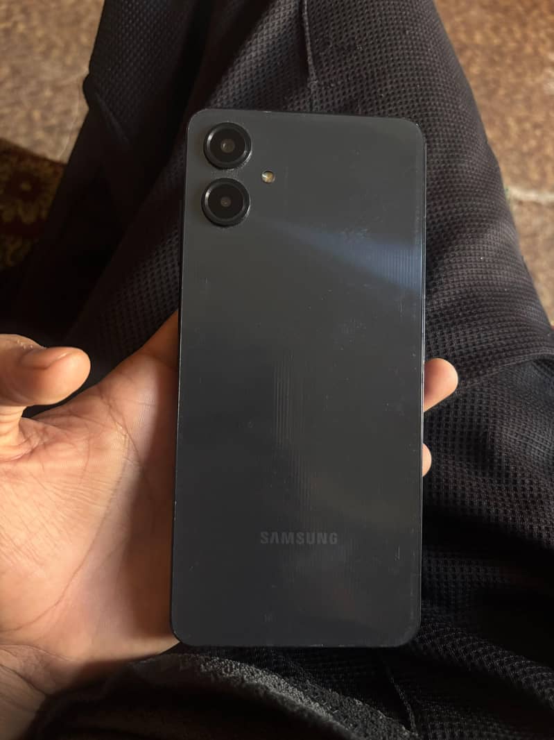 Samsung Mobile A06 0