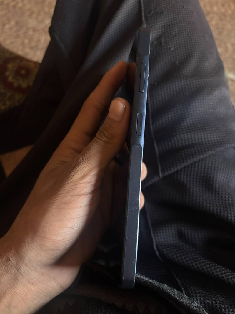 Samsung Mobile A06 4
