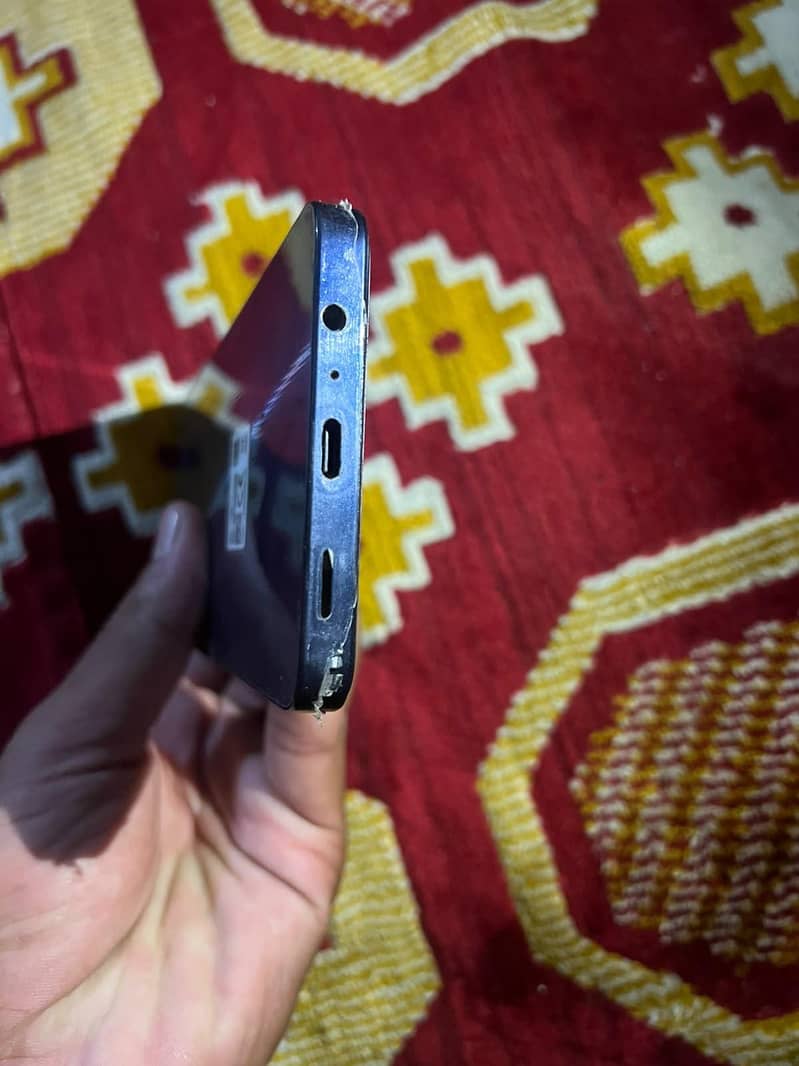 Samsung Mobile A06 3