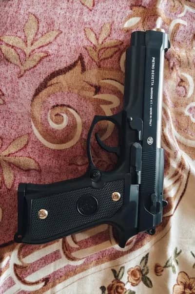breeta 9mm