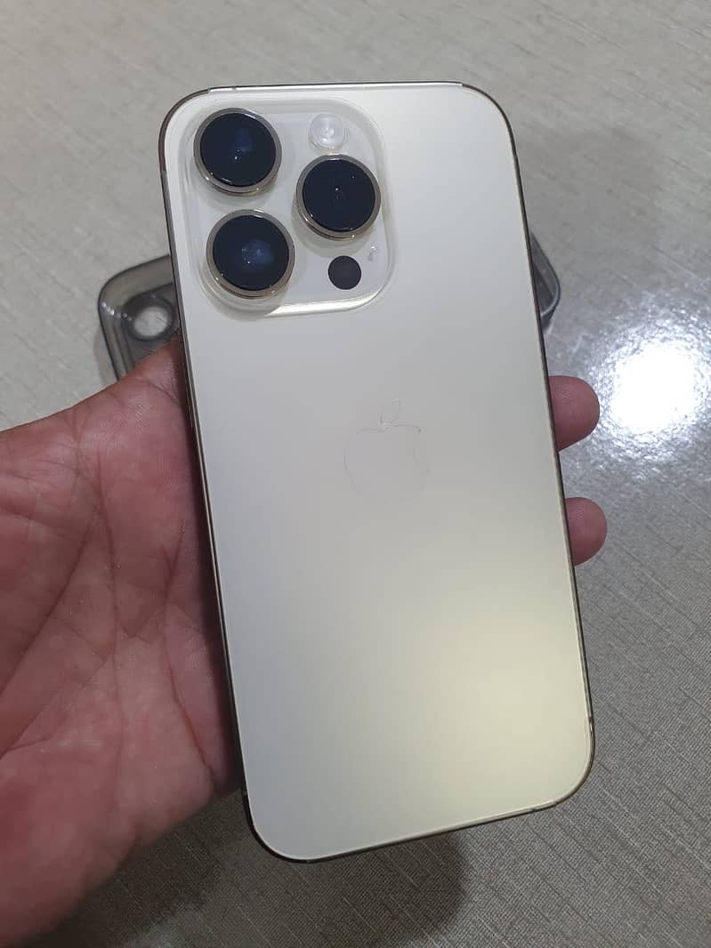 Apple iPhone 14 Pro 9