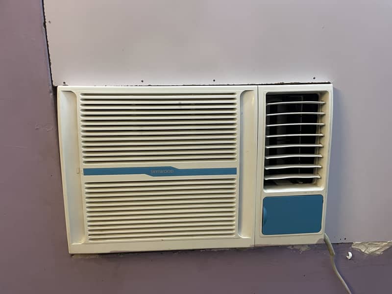 Window AC 1 ton 0