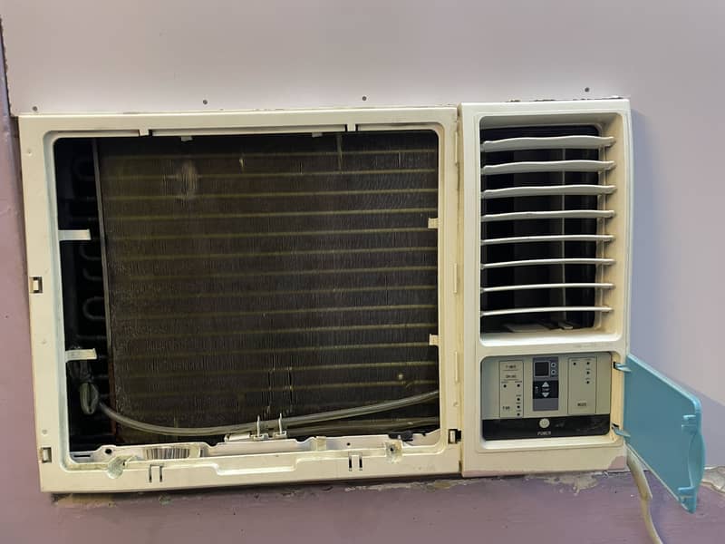 Window AC 1 ton 1